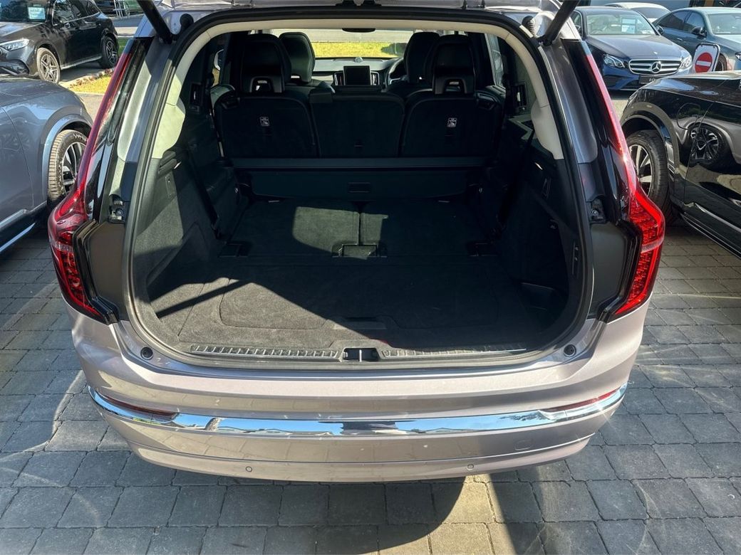 2025 Volvo XC90