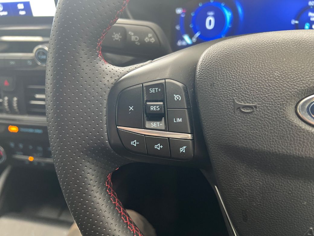 2022 Ford Kuga