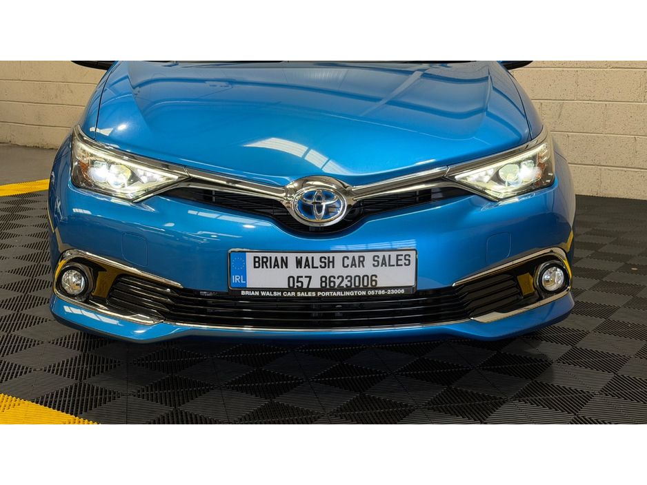 2017 Toyota Auris