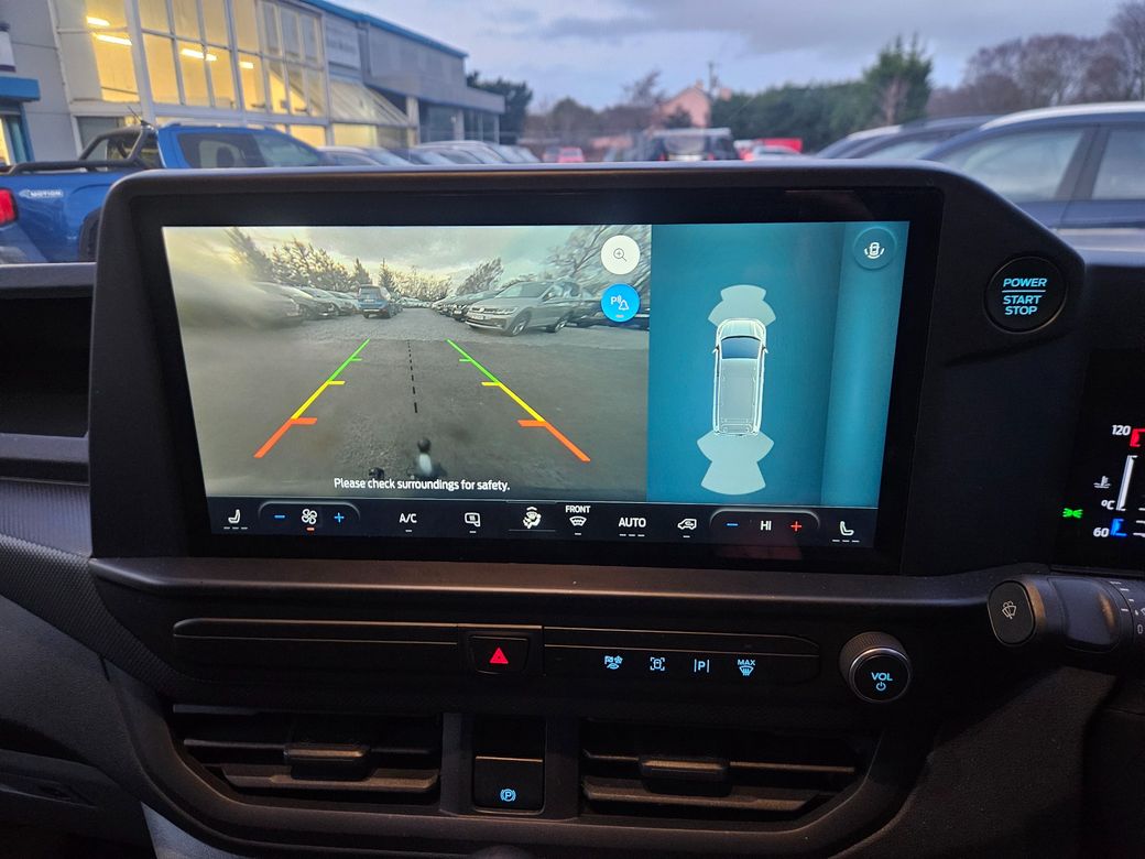 2025 Ford Transit Custom