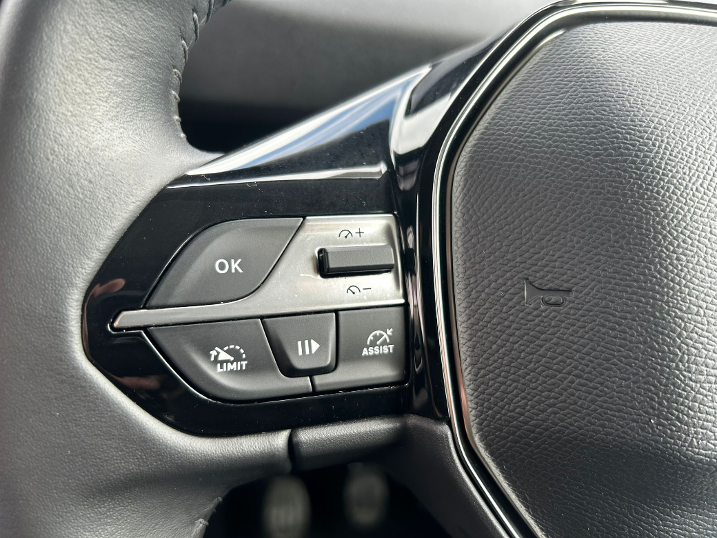 2024 Peugeot Rifter