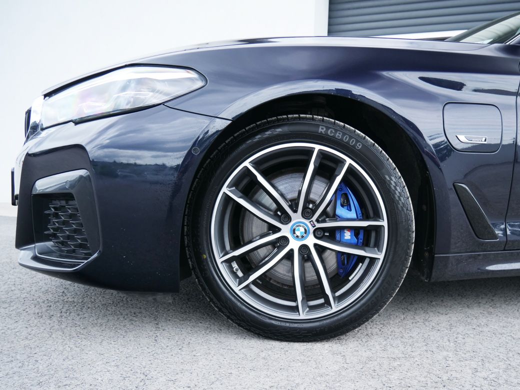 2022 BMW 5 Series