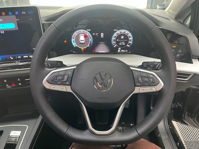 2025 Volkswagen Golf