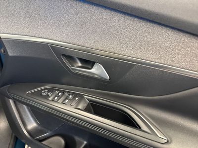 2022 Peugeot 3008