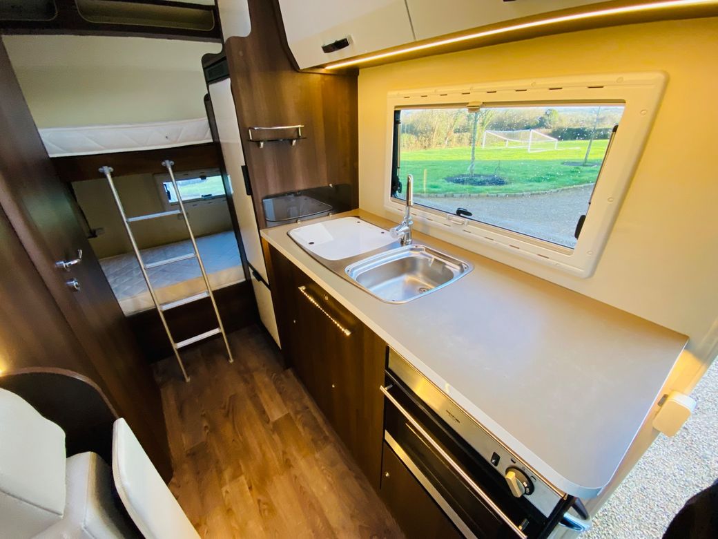 2018 ROLLER TEAM ZEFIRO 675 S-A  R.H.D AUTO 