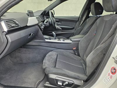 2016 BMW 320