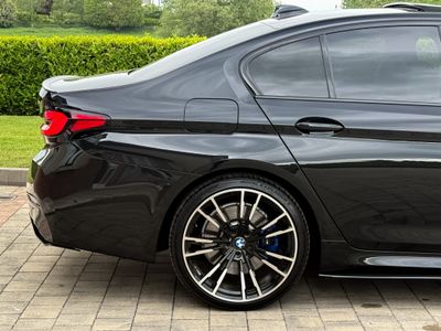 2022 BMW 5 Series