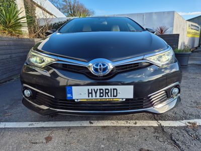 2016 Toyota Auris