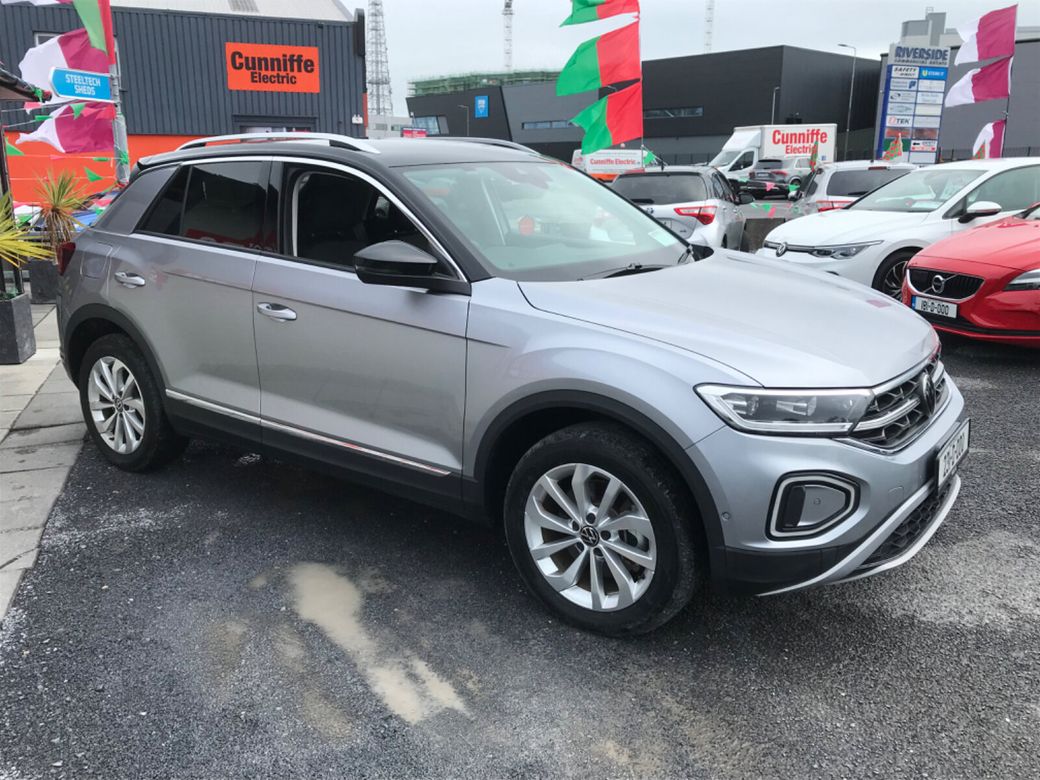 2023 Volkswagen T-Roc