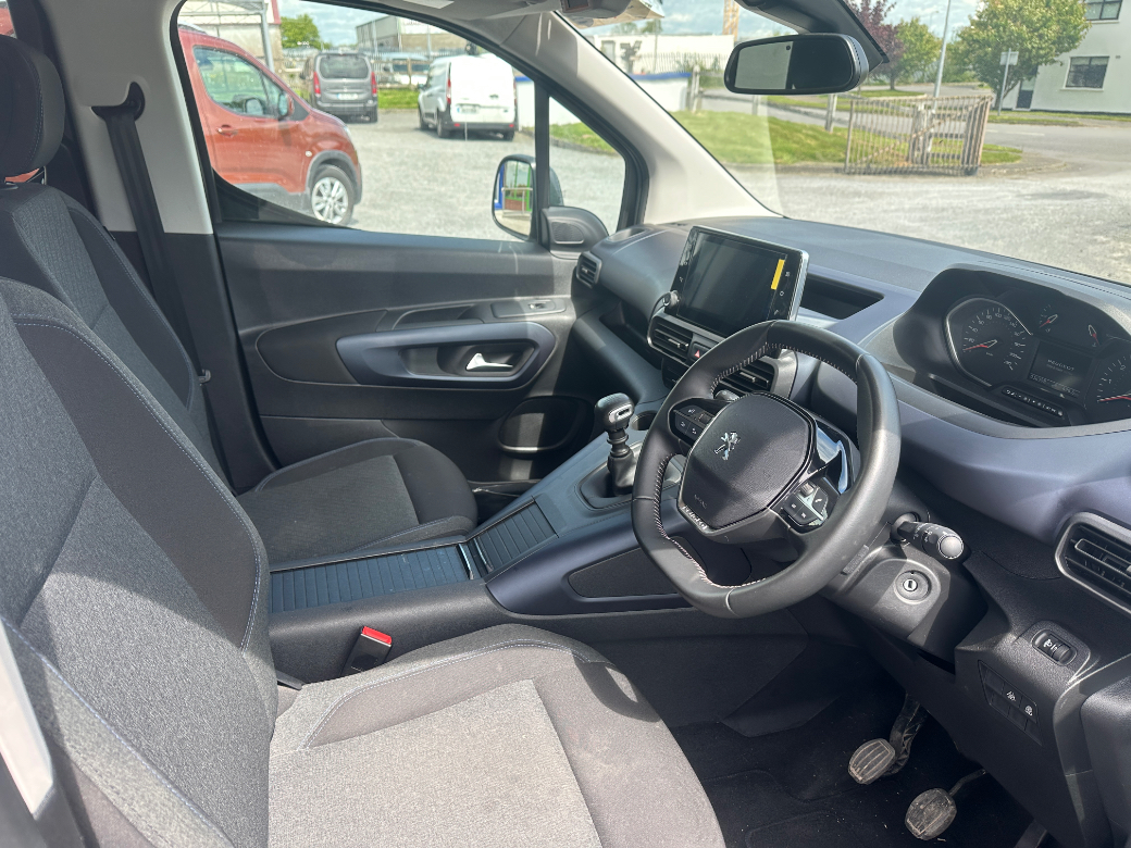 2021 Peugeot Rifter