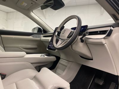 2027 Volvo EX90