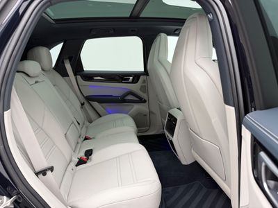 2022 Porsche Cayenne