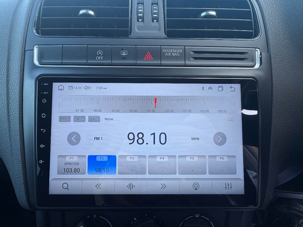2017 Volkswagen Polo