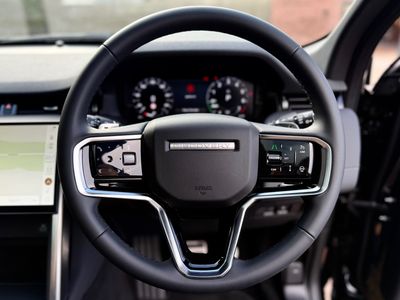 2025 Land Rover Discovery Sport