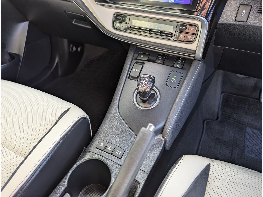 2016 Toyota Auris