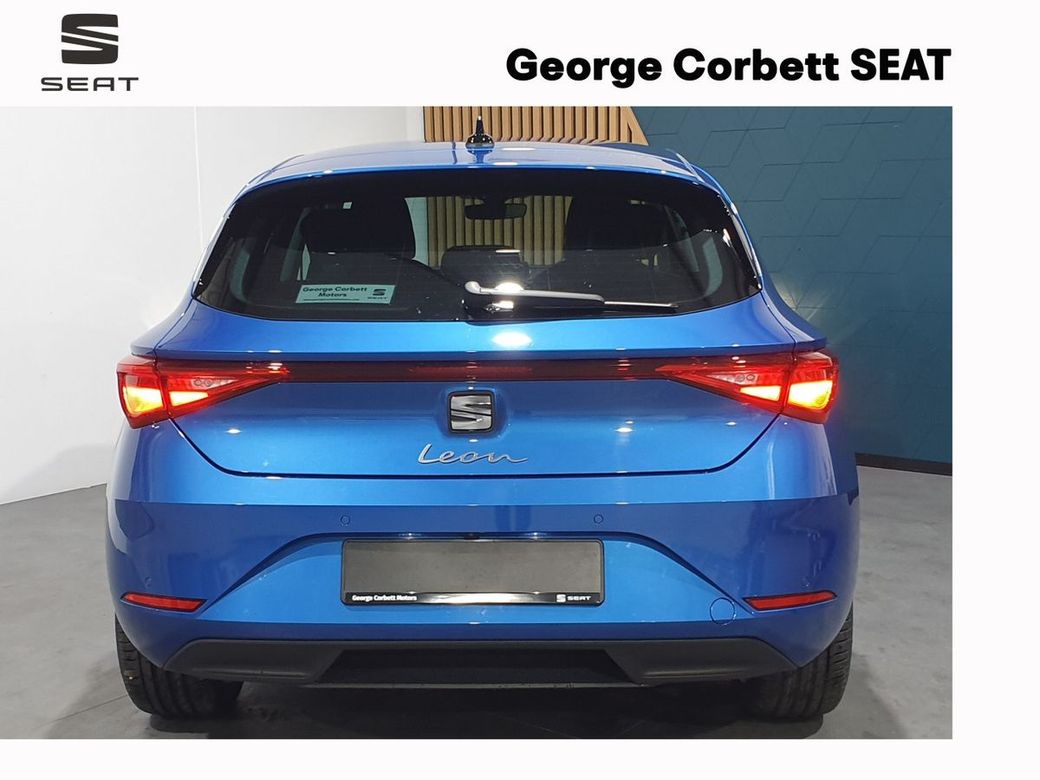 2025 SEAT Leon