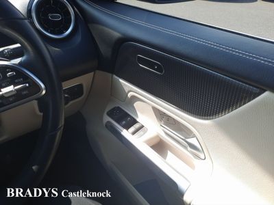 2023 Mercedes-Benz GLB Class