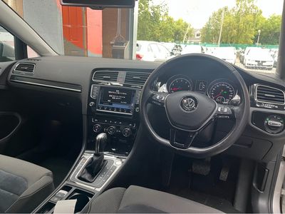 2016 Volkswagen Golf