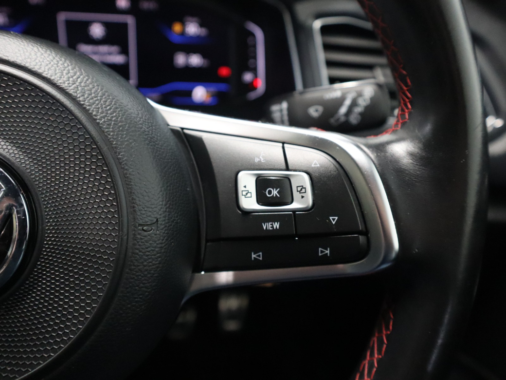 2019 Volkswagen T-Roc