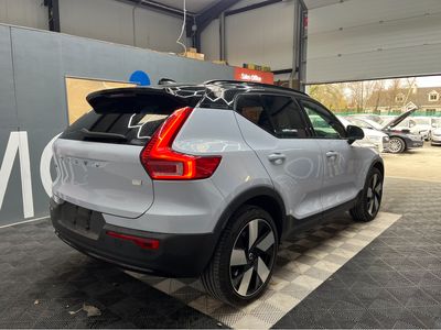 2023 Volvo XC40