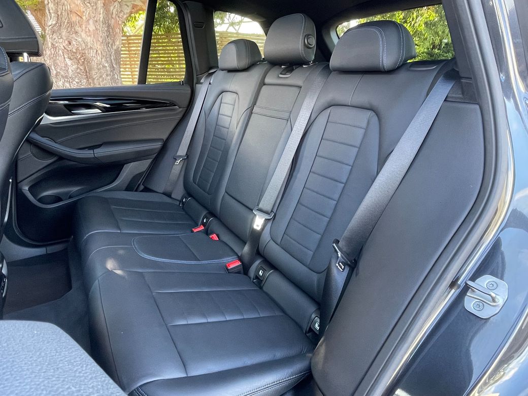 2022 BMW iX3