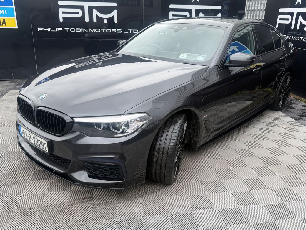 2019 BMW 530