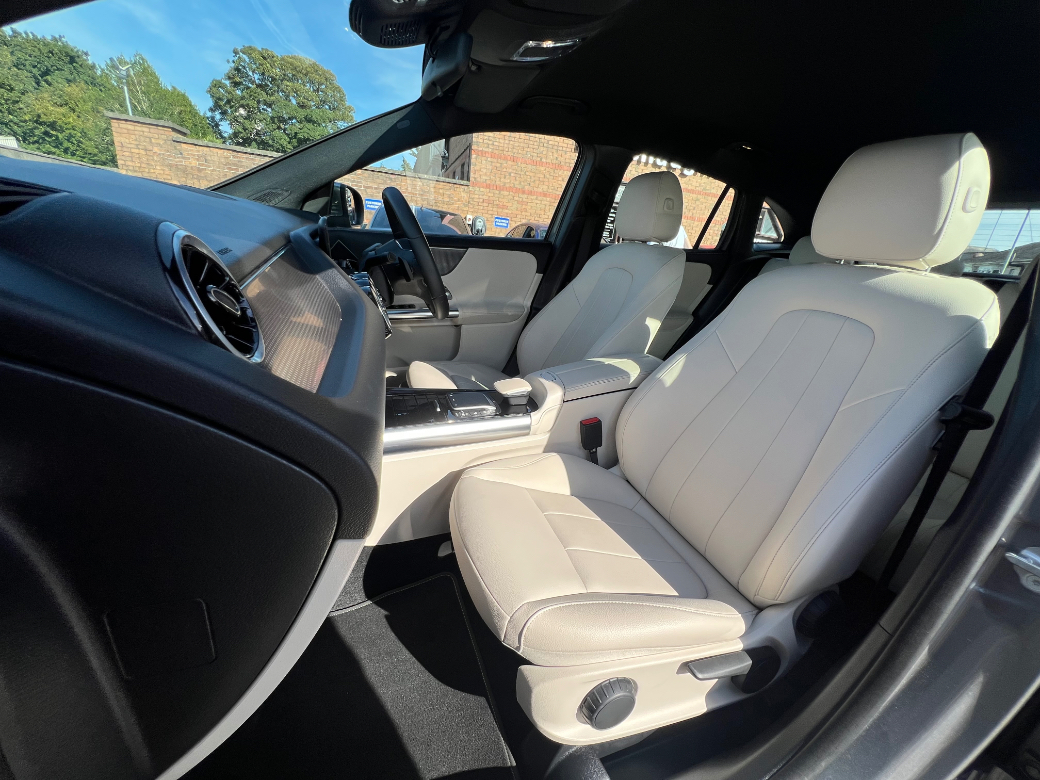 2023 Mercedes-Benz GLA Class