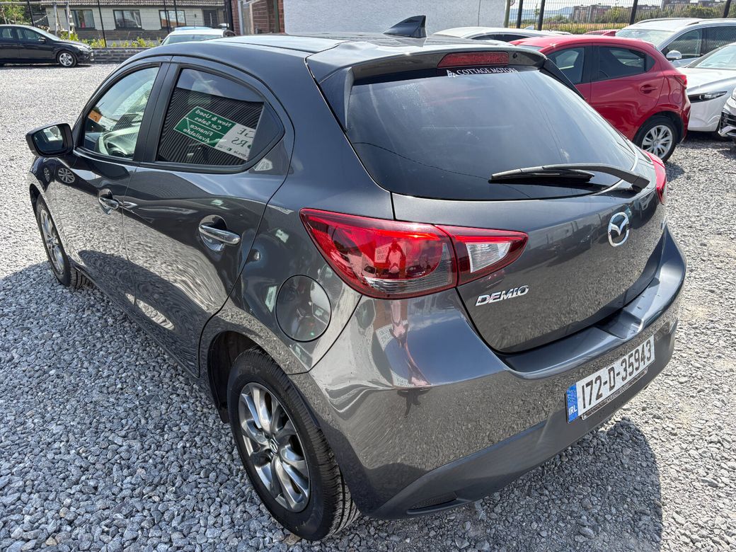 2017 Mazda Demio