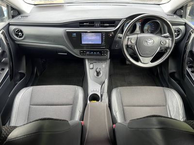2017 Toyota Auris