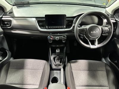 2025 Kia Stonic