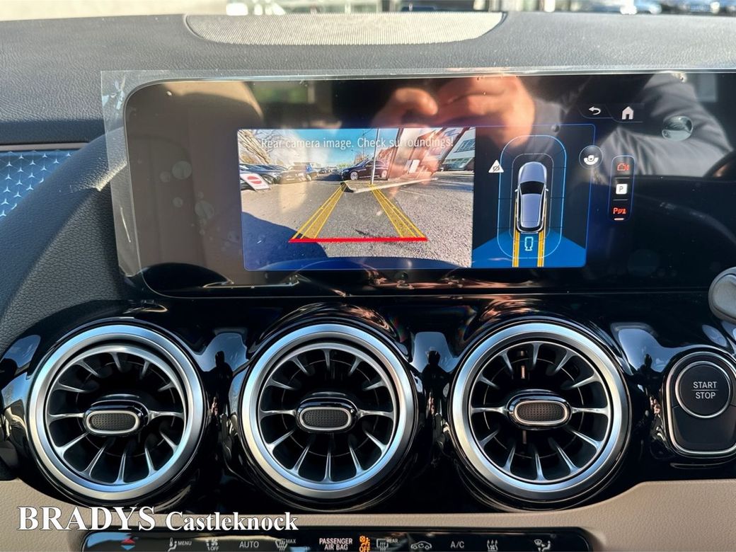 2026 Mercedes-Benz EQA