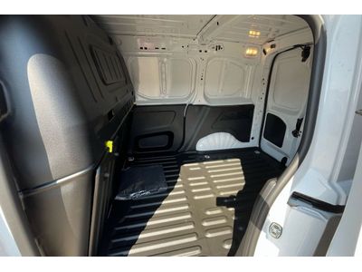 2024 Peugeot Partner