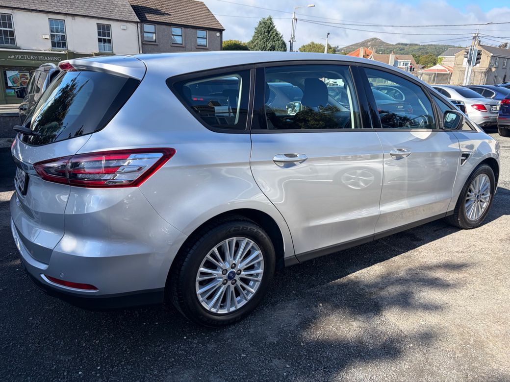 2016 Ford S-Max