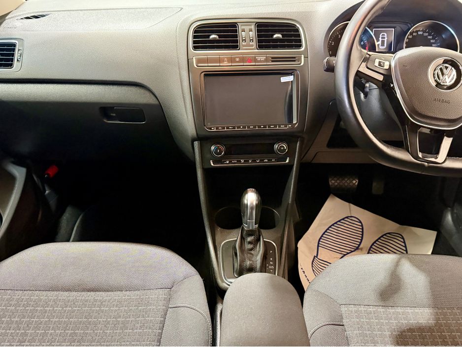 2017 Volkswagen Polo