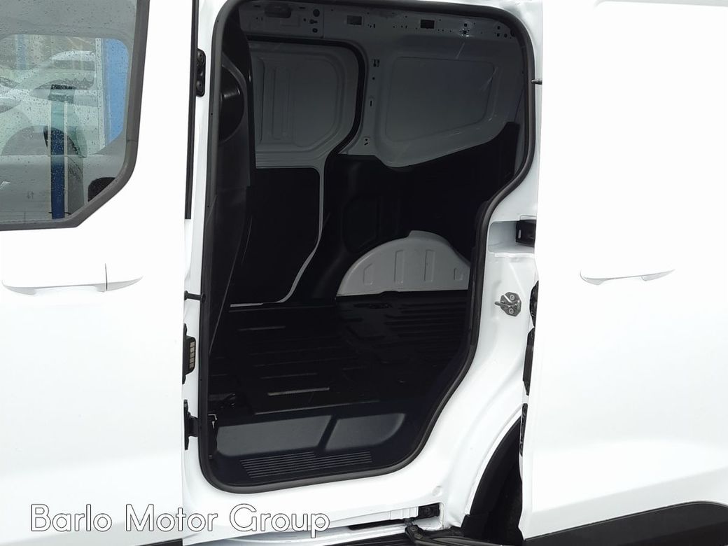 2025 Ford Transit Courier