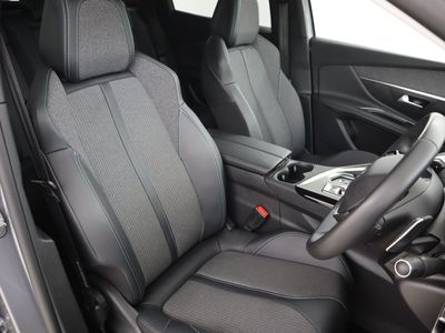 2022 Peugeot 3008