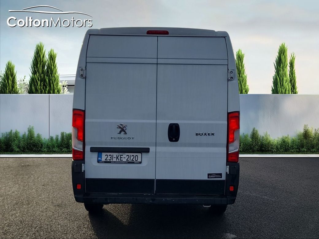 2023 Peugeot Boxer
