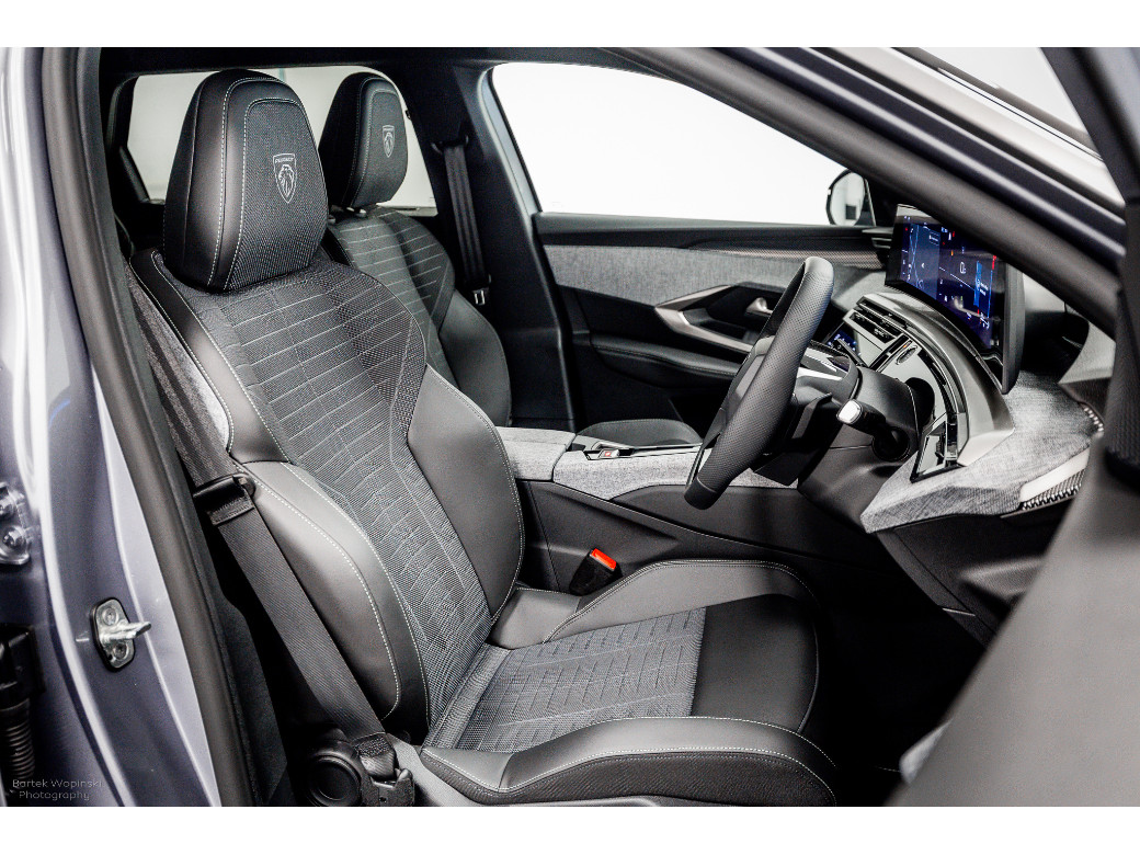 2025 Peugeot 5008