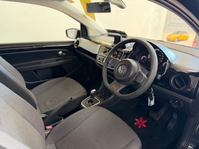 2015 Volkswagen up!