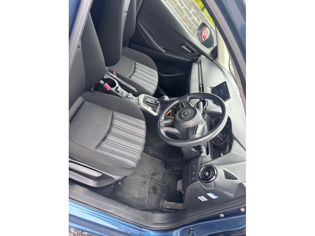 2017 Mazda Demio
