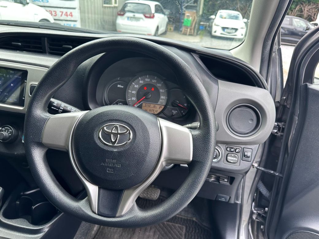 2015 Toyota Vitz