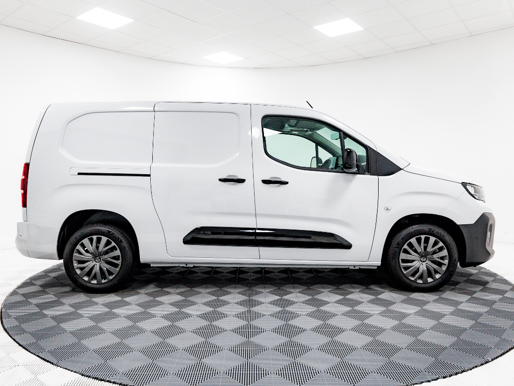 2026 Peugeot Partner