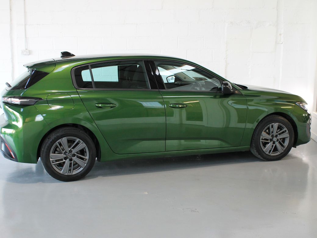 2023 Peugeot 308
