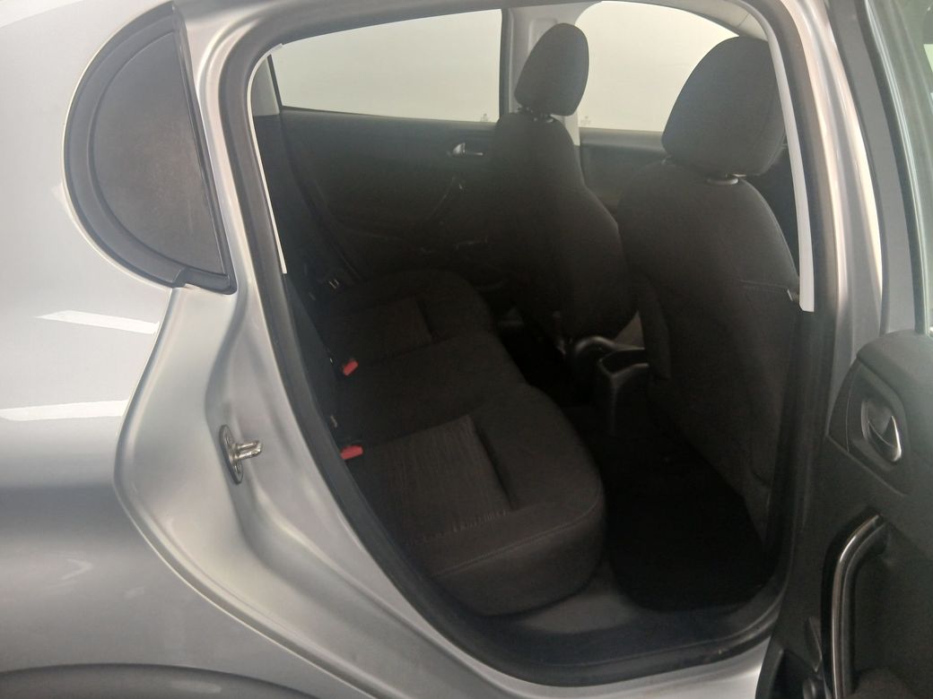 2014 Peugeot 208