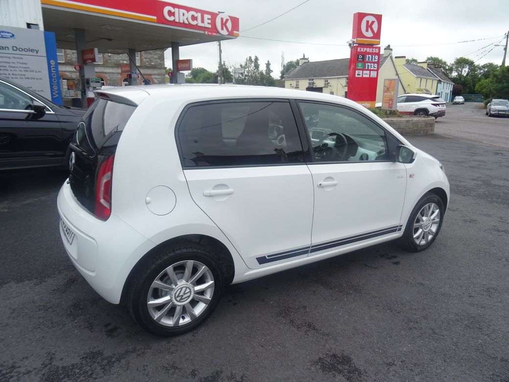 2016 Volkswagen up!