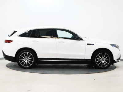 2022 Mercedes-Benz EQC