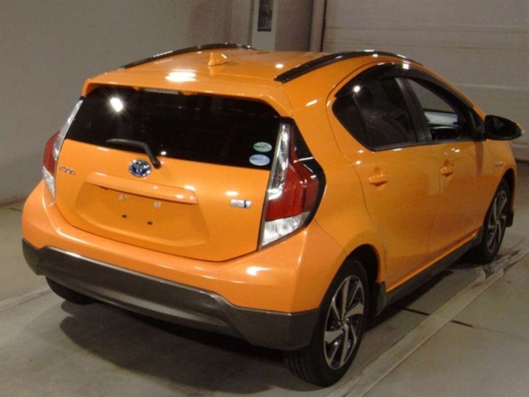 2016 Toyota Aqua