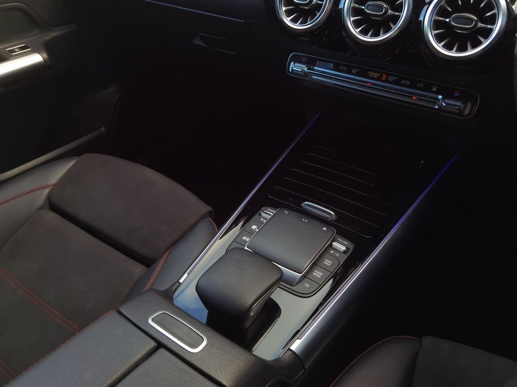 2021 Mercedes-Benz EQA