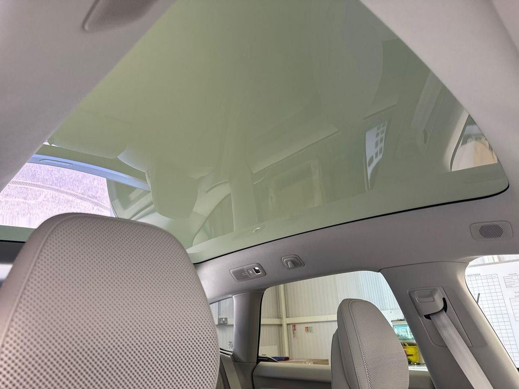 2026 Volvo EX60