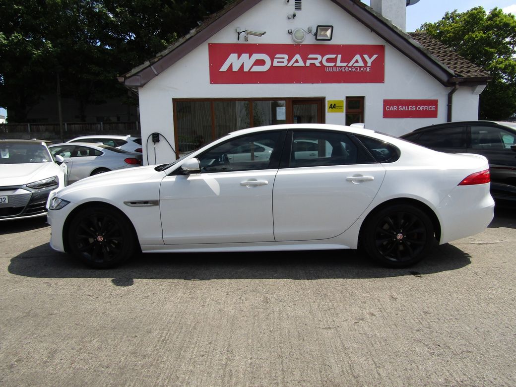 2017 Jaguar XF